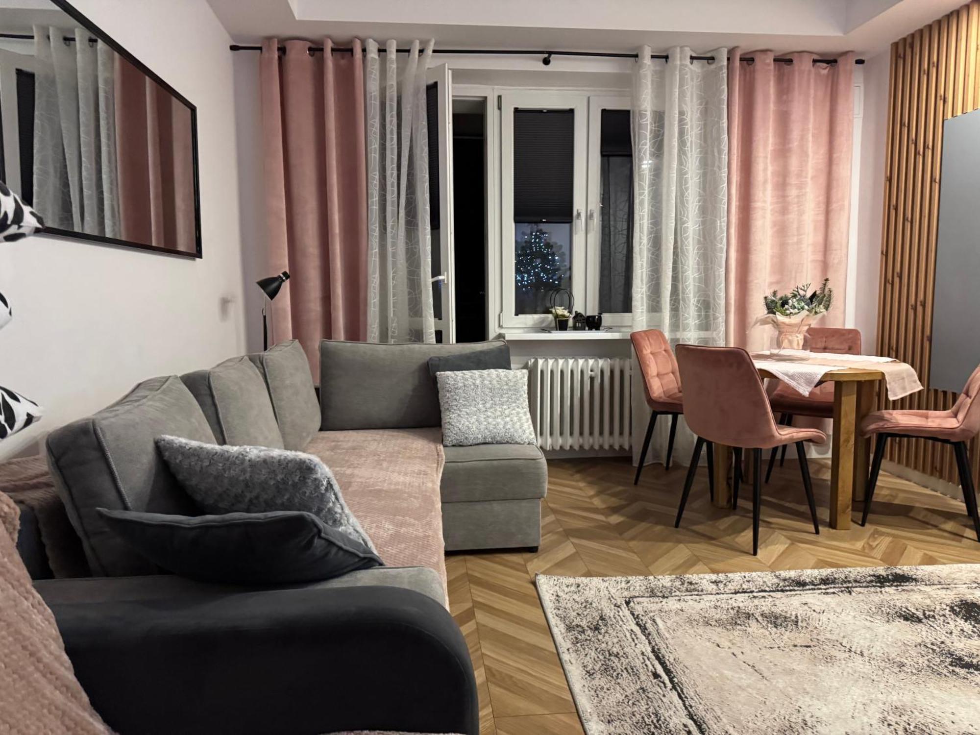 Apartment Na Rzut Beretem Od Zamojskiej Starowki *